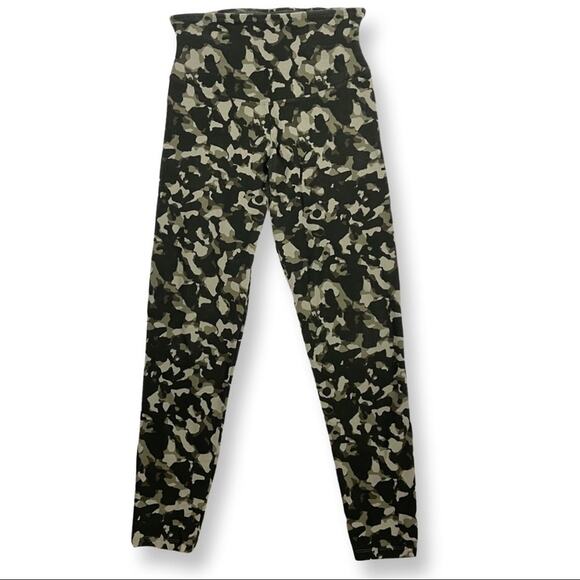 Yummie 'Rachel' Camo High Waist Full Length Leggings Athletic Athleisure Small - Picture 1 of 7